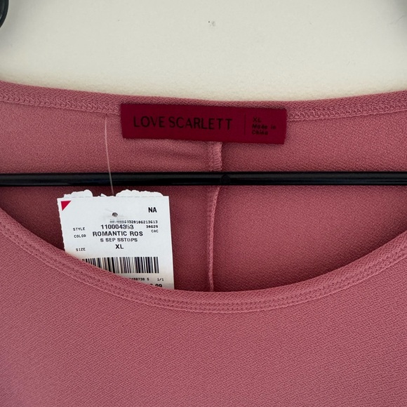 Love Scarlett T - Picture 3 of 3